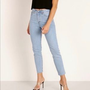 LEVIS PREMIUM WEDGIE JEANS (SIZE 23)